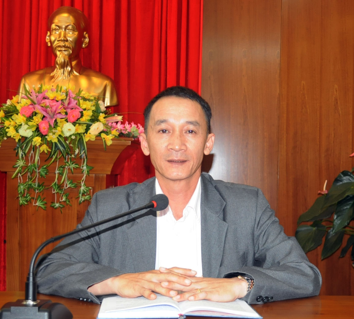 Triển khai thực hiện Chỉ thị 05-CT/TW phải dựa theo phương châm &quot;trên trước, dưới sau; trong trước, ngoài sau&quot;
