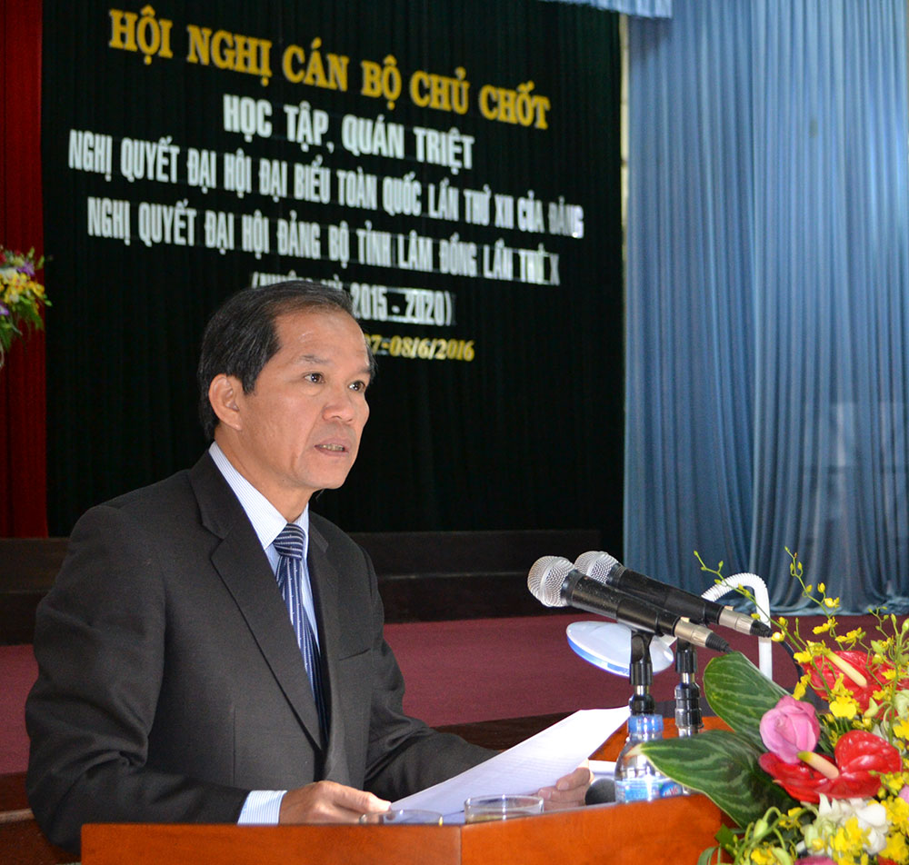 Quán triệt và triển khai thực hiện Nghị quyết Đại hội XII của Đảng