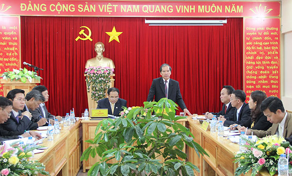 Bí thư Tỉnh ủy làm việc với Ban Thường vụ Đảng ủy Khối Các cơ quan tỉnh