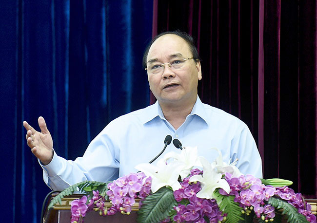 Thủ tướng Chính phủ: Phải đóng cửa các cơ sở chế biến gỗ rừng tự nhiên