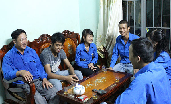 Áo xanh gìn giữ bình yên