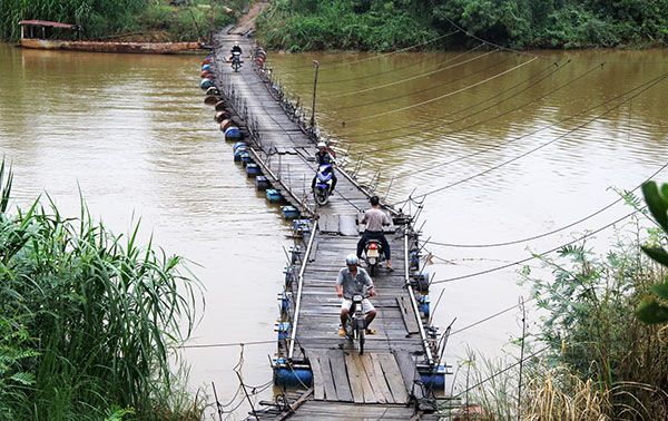 Hiểm họa từ những chiếc cầu phao