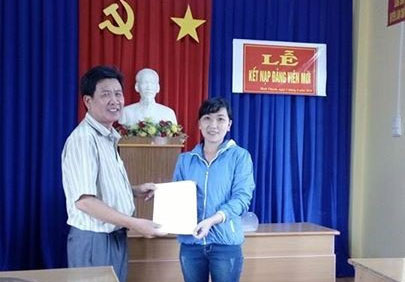 Phát triển Đảng ở xứ đạo