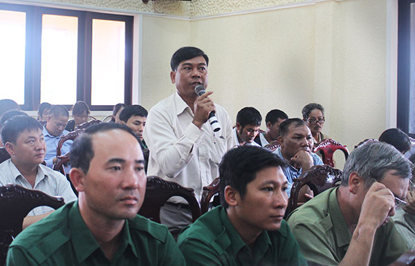 Cử tri Lâm Hà kiến nghị với Đại biểu Quốc hội