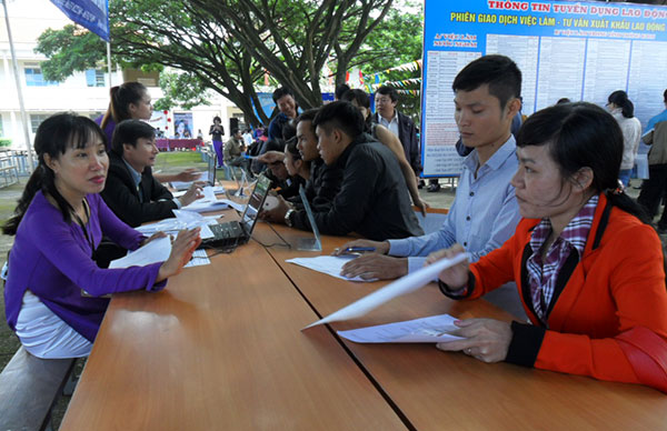 Phiên giao dịch việc làm - cơ hội chưa được "nắm bắt"