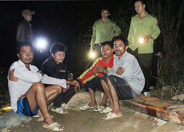 Trắng đêm đột kích rừng Di Linh