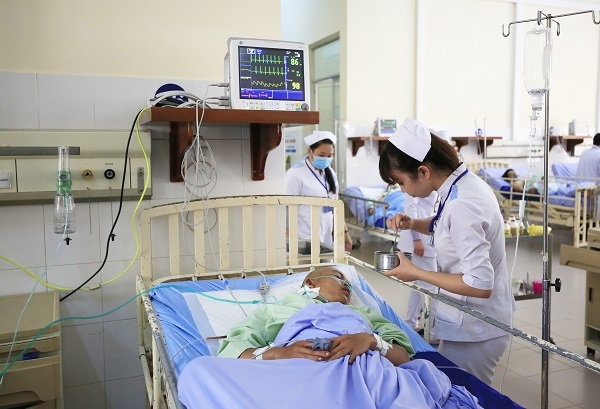 Khởi tố năm bị can về hành vi chống người thi hành công vụ