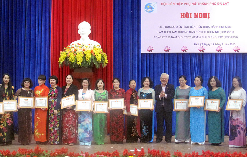 20 năm tiết kiệm vì phụ nữ nghèo Đà Lạt