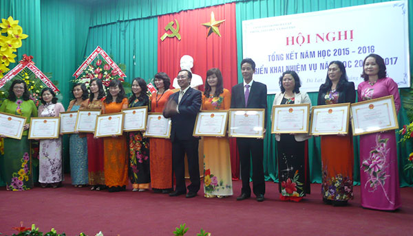 Không lạm thu trong năm học mới