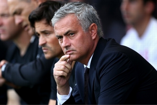 Mourinho và màn khởi động như mơ của M.U