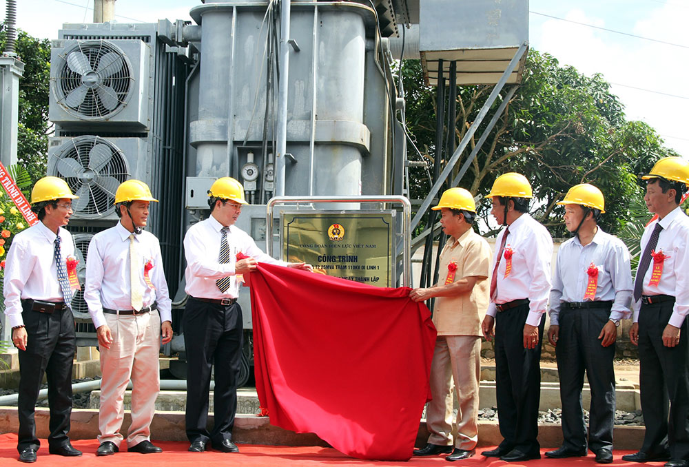 Di Linh: Đưa vào sử dụng máy biến áp T2 25MVA tại Trạm 110kV
