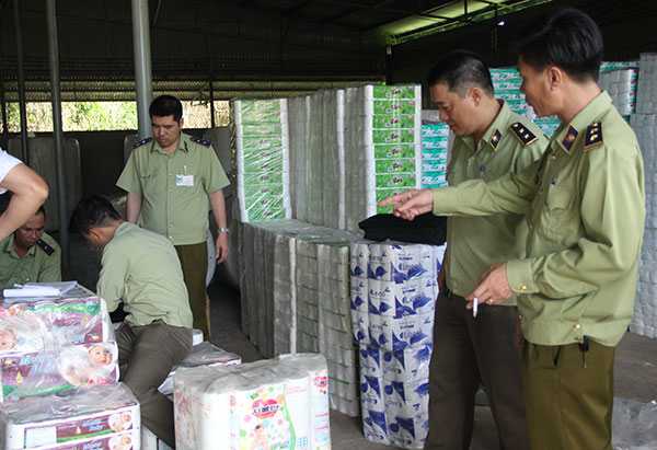 Xử lý gần 350 trường hợp gian lận thương mại