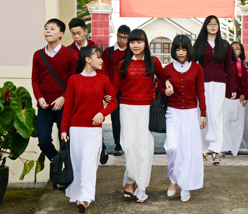 Trên 304 nghìn học sinh trong toàn tỉnh khai giảng năm học mới 2016 - 2017