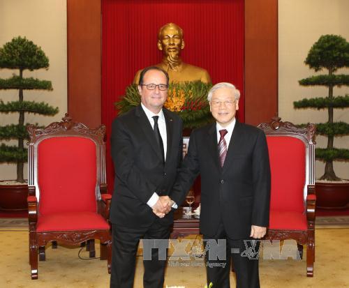 Tổng Bí thư Nguyễn Phú Trọng tiếp Tổng thống Pháp Francois Hollande