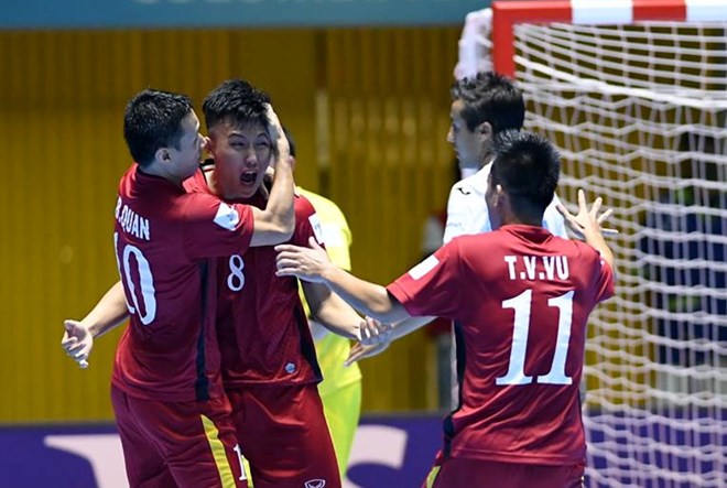 Việt Nam có chiến thắng lịch sử tại giải FIFA Futsal World Cup
