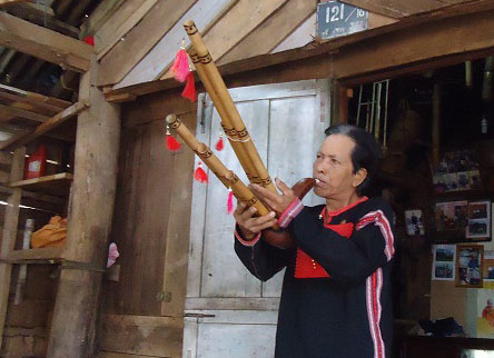 Nhạc cụ Đing năm gắn với sự tích huyền thoại ở Tây Nguyên