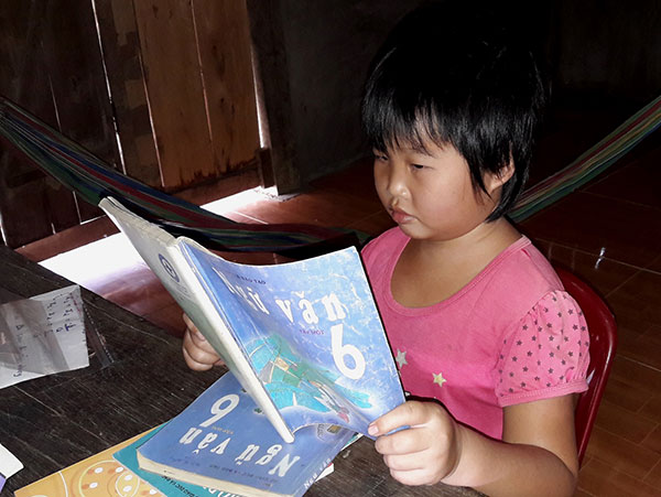 Xót xa cảnh nghèo túng, con bệnh nặng