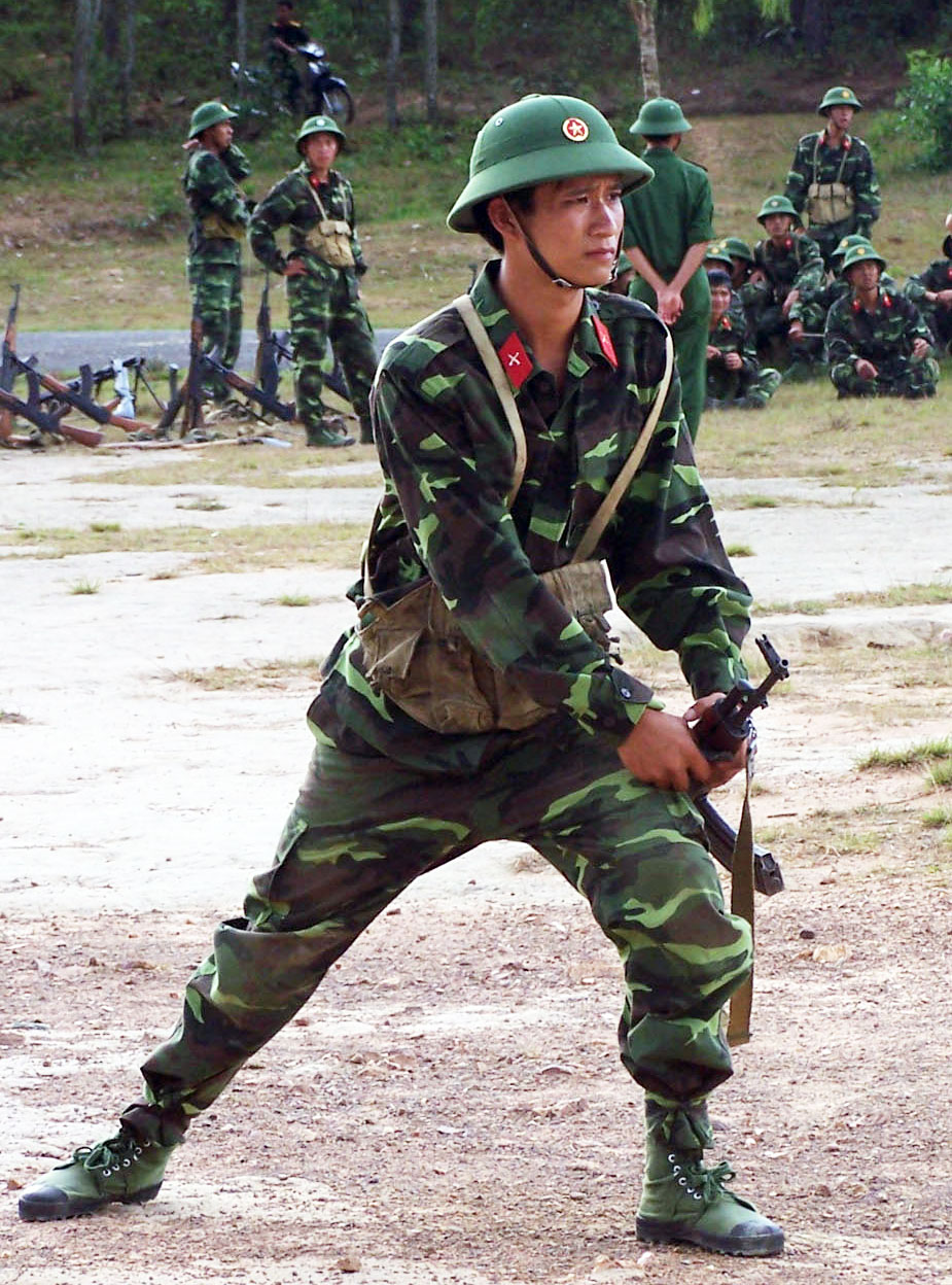Xây dựng lực lượng dự bị động viên trong tình hình mới