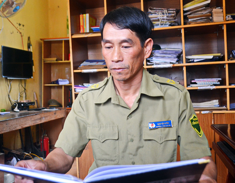 Giữ buôn làng bình yên