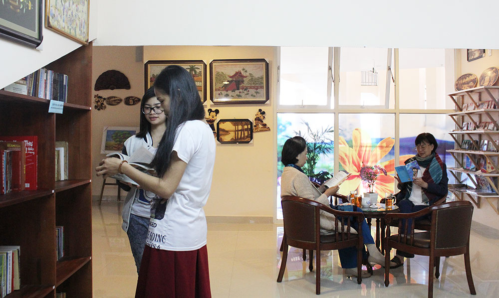 Lan tỏa tình yêu sách