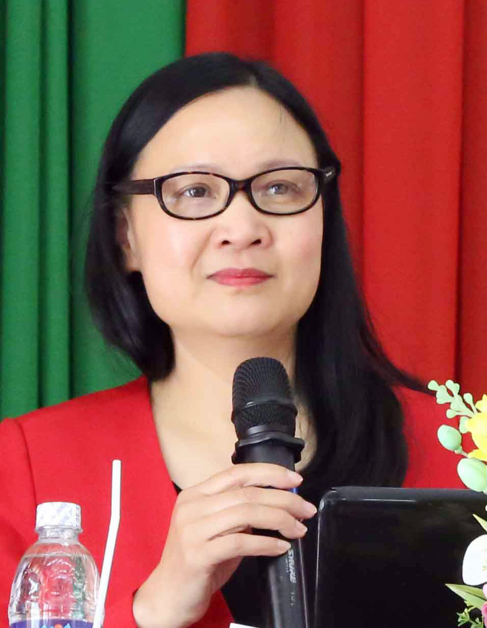 Để mỗi thầy cô thực sự là tấm gương cho học sinh noi theo