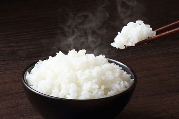 3,2 triệu người chết mỗi năm liên quan gì đến thói quen ăn cơm quá nhiều?