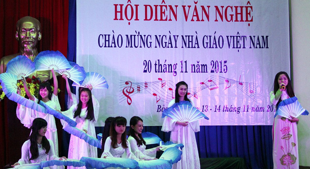 Vững bước cùng sự phát triển của nhà trường