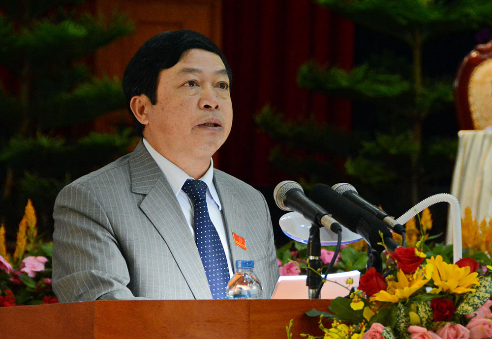 Chất vấn thẳng thắn, có trọng tâm