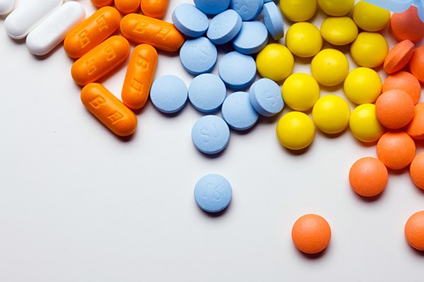 Hậu quả tai hại của việc bổ sung vitamin một cách mù quáng