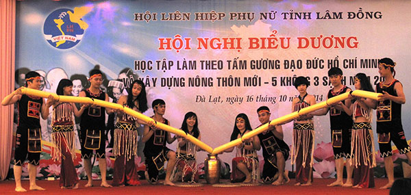 Xây dựng tổ ấm không khói thuốc