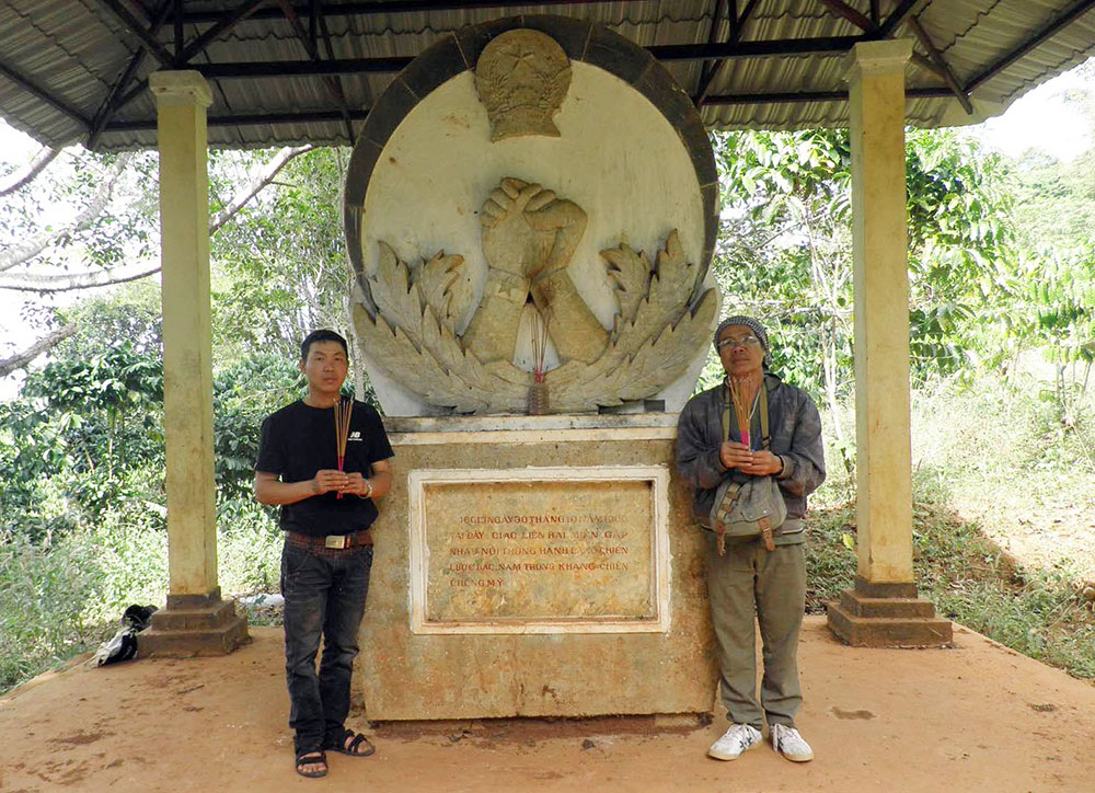 Chuyện ghi ở cuối đường 559