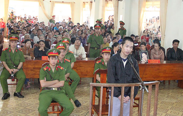 Xét xử lưu động vụ án giết 3 người chôn xác phi tang