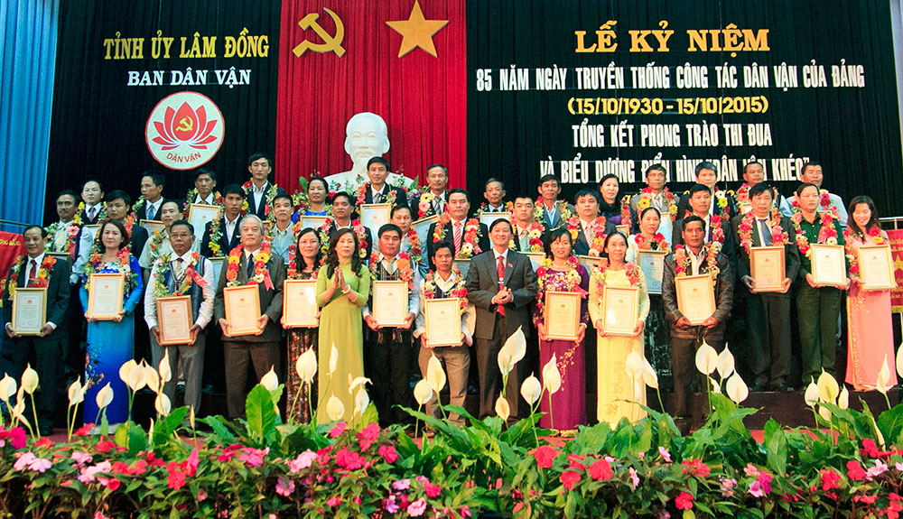 Hành trình đón nhận Huân chương Lao động hạng Nhì
