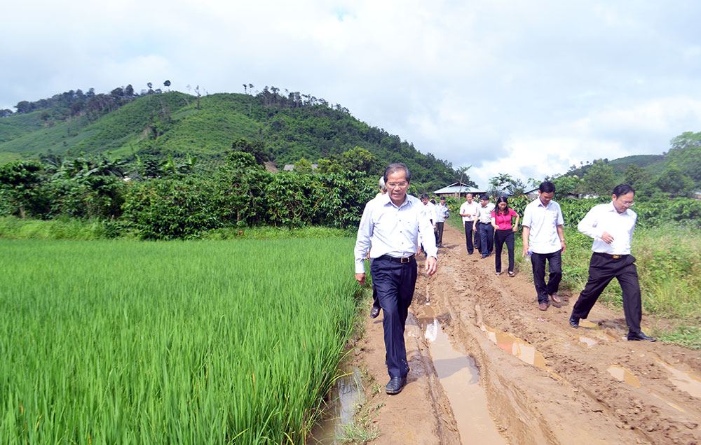 Về cơ sở để hiểu dân