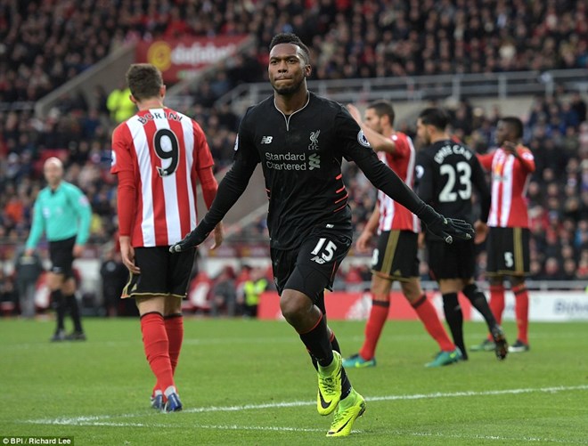 Kết quả: Liverpool &quot;tự bắn vào chân,&quot; Man City thắng kịch tính