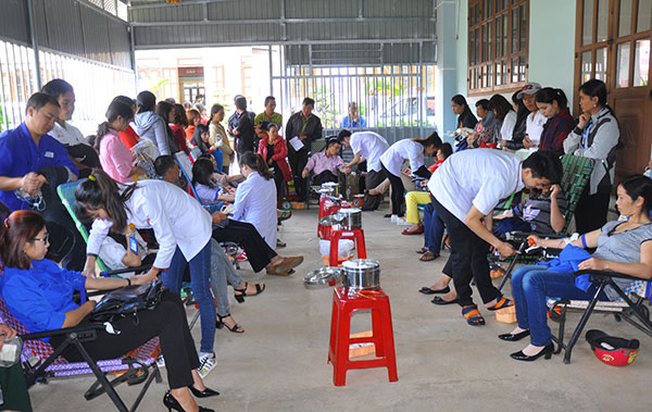 Ban Chỉ đạo hiến máu tình nguyện tổ chức "Lễ hội Xuân hồng"