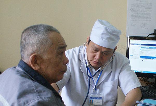 Xây dựng môi trường không khói thuốc lá trong cơ sở y tế