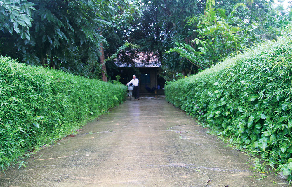 Giữ hồn quê trên đất mới