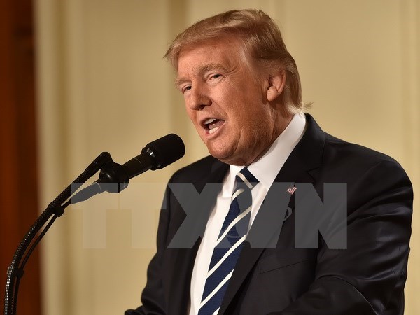 Tòa phúc thẩm Mỹ đóng băng lệnh cấm nhập cảnh của ông Trump