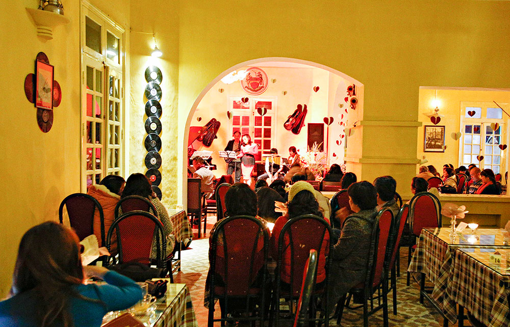 "Đà Lạt by night" ở cà phê Kỷ Vật