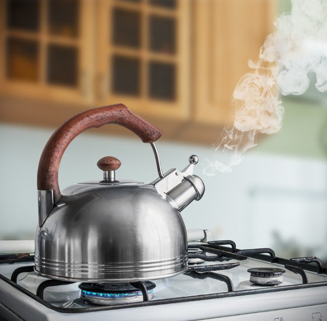 Đun nước sôi để uống: 4 điểm cần chú ý để loại bỏ các hoá chất có hại