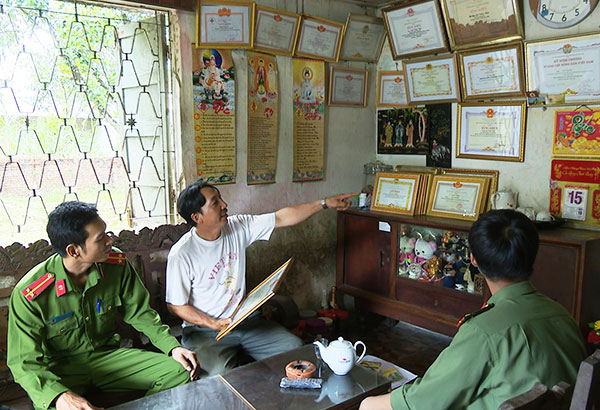 Tự nguyện vì bình yên địa bàn
