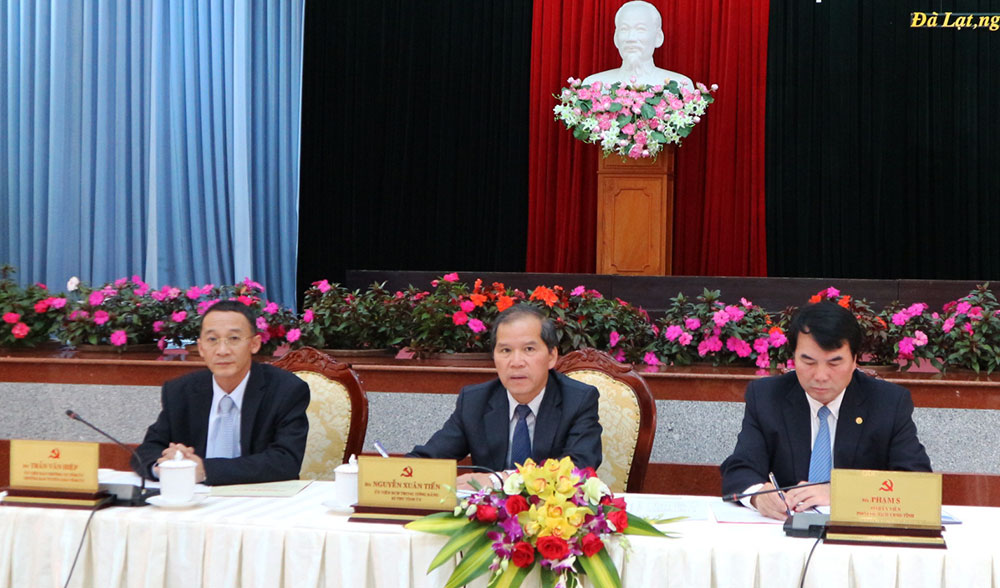 Lãnh đạo tỉnh gặp mặt đội ngũ trí thức tiêu biểu của tỉnh năm 2017
