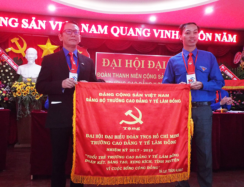 Đoàn kết, sáng tạo, xung kích, tình nguyện vì sức khỏe cộng đồng