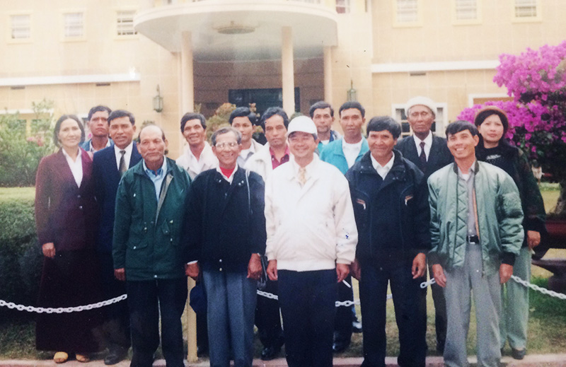 Tạo nguồn tìm &quot;hạt giống đỏ&quot;