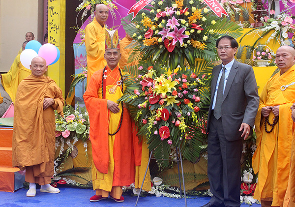 Trang trọng, ấm áp mùa Phật đản Phật lịch 2561, dương lịch 2017