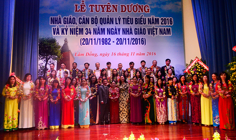 Để thu hút nguồn nhân lực chất lượng cho giáo dục