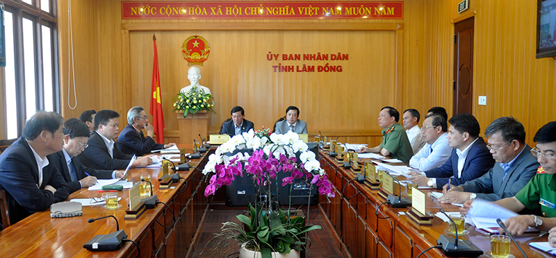 Thủ tướng họp trực tuyến với các địa phương về an ninh, trật tự