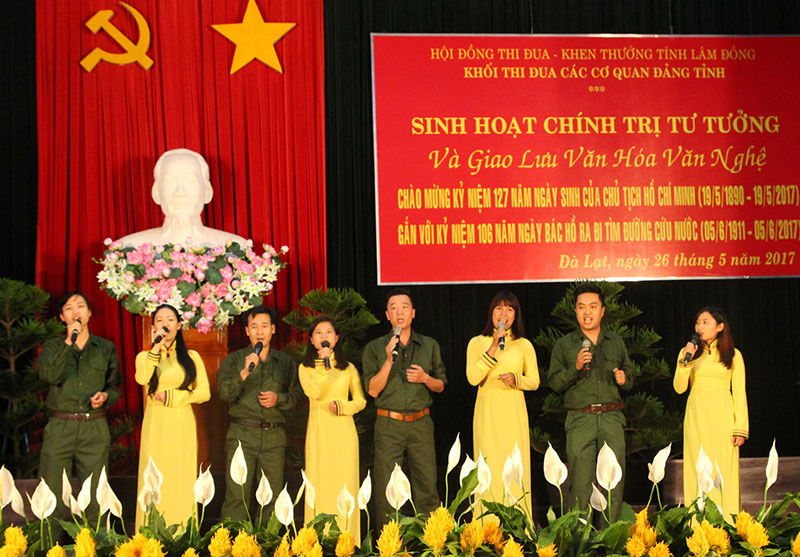 Một số tiết mục văn nghệ tại buổi sinh hoạt
