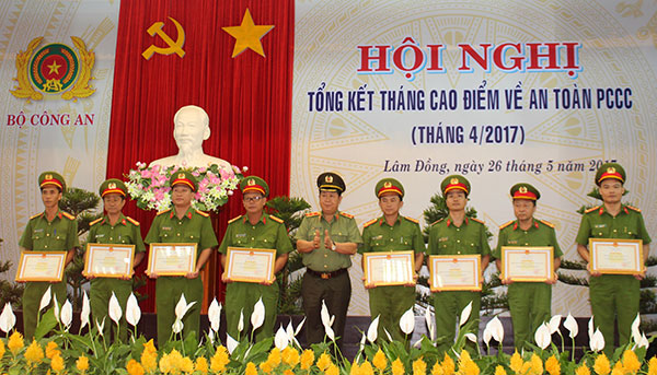 Tổng kết Tháng cao điểm toàn quốc về an toàn PCCC